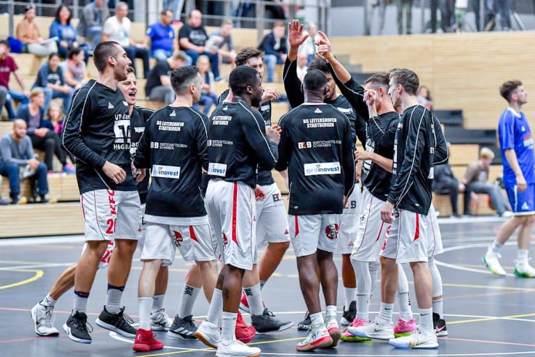 Kangaroos verteidigen in Rosenheim die Tabellenführung